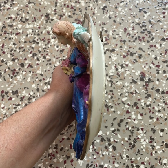 Angel Plate Handcrafted 7" - Picture 5 of 5